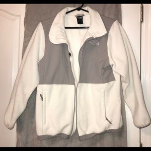 PRICE Drop‼️ The North Face fleece two tone jacket